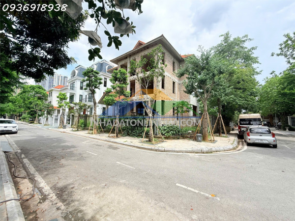 Siêu phẩm biệt thự xây thô lô góc khu đô thị bảo sơn 377m2 x 4 tầng mặt tiền 30m