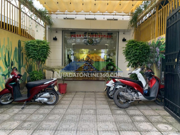 Bán nhà 2 tầng mặt tiền đỉnh tthc dĩ an,giá đầu tư,sổ hồng riêng thổ cư