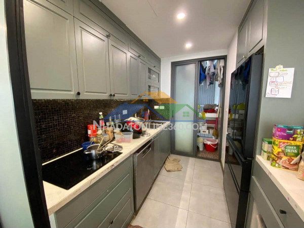 (chính chủ) bán căn chung cư phố lê đại hành, 100m2, 3 ngủ 2 vệ sinh, 11.95 tỷ, có hầm để xe