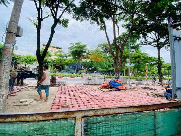 ???? bán mảnh đất mặt phố võ chí công, 350m2 c4 mặt tiền 9.6m, giá cực tốt chỉ 157 tỷ ????