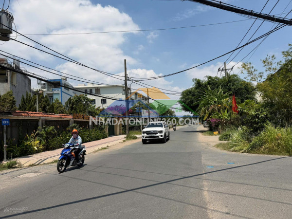 Bán 105m2 đất mặt tiền bưng ông thoàn-ngay ngã tư liên phường