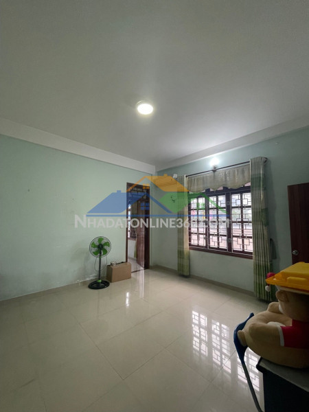 Nhà góc 2 mặt tiền bùi tá hán, 89m², 4 tầng, kinh doanh, giảm 1,5 tỷ còn 16,6 tỷ