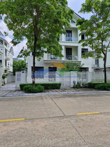 Cho thuê nhà, thái hà, tây sơn, láng hạ, thang máy, 335m2x 3.5t -59 tr