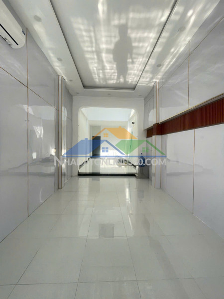 Chính chủ cần bán nhà mới đẹp 3 tầng – 30 bà huyện thanh quan - p.ngọc trạo - thanh hóa