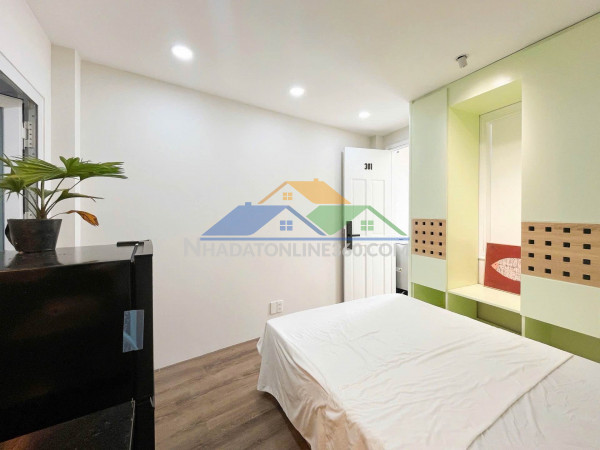 Bán nhà huỳnh văn bánh - 5 tầng, 4x10m - 8.2 tỷ