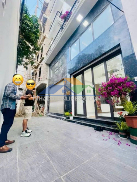 Nhỉnh 7 tỷ! ccmn 7 tầng thang máy, 10pkk, phú diễn, 30 triệu/m, ô...