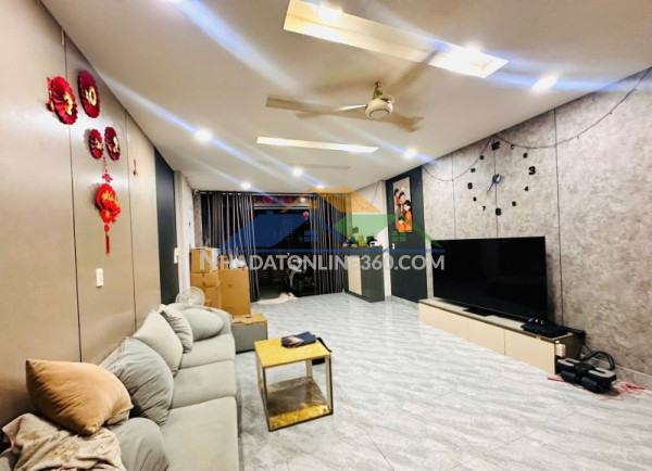Bán nhà đẹp 80m2, 2 tầng, đường tô ngọc vân, tam bình, thủ đức, tp hcm. giá 5.68  tỷ, sổ hồng riêng.