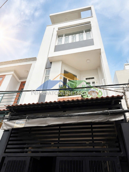 Chỉ 6.8 tỷ - nhà 5 tầng đúc mới - 220m2 sàn - hẻm ô tô thông - ngang 4.6m ô tô vào nhà - kề tân hương - nội thất đẹp lung linh.
