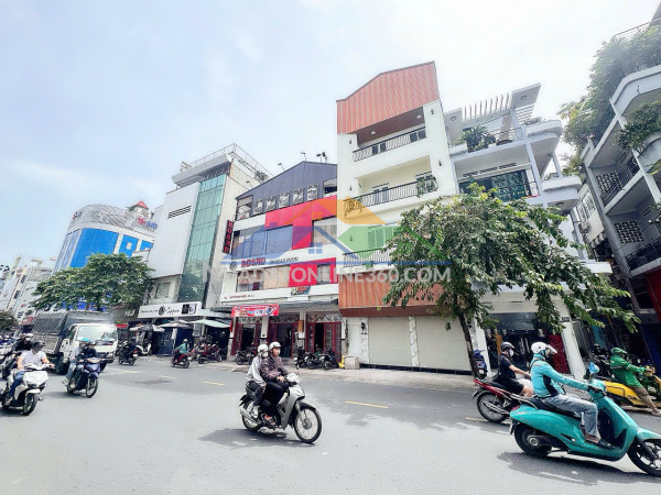 Duy nhất nhà bán 5 tầng - dt 4m*16m - mặt tiền 25m đ.trần hưng đạo, quận 5 - ngay phố lồng đền nổi tiếng