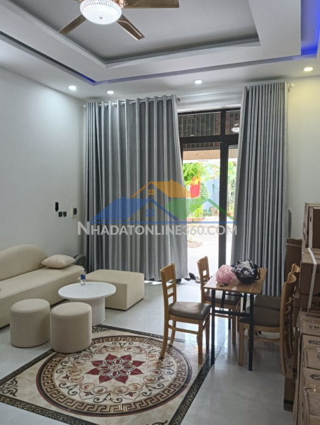 Giảm 300 triệu, nhà mặt tiền bàu mạc 18, 90m2, 3 tầng, giá 6,9 tỷ