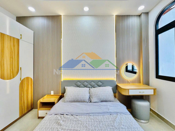14 tỷ-ccmn ngõ ô tô tránh hồ tùng mậu 60m2x9 tầng, thang máy, có...