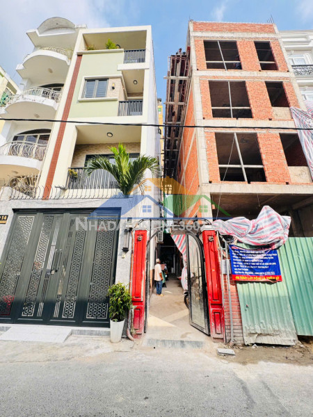 Quận 1: bán nhà 3 tầng phong cách homestay mới- mặt tiền huyền...