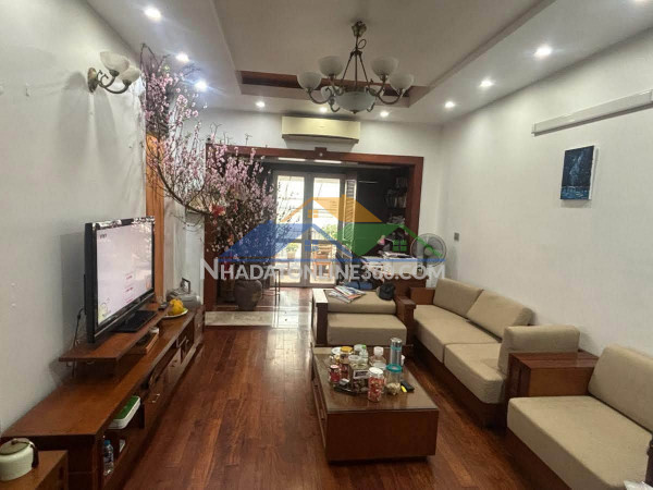 Bán nhà phố nguyễn đình chiểu, 80m2, 4 tầng, mặt tiền 5.5m, 46.5 tỉ, ô tô ngủ trong nhà