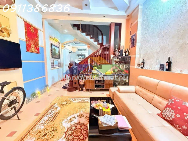 ????nhà đẹp nguyễn khang, gần ô tô, 45m 4 tầng, ngõ rộng, chỉ 10.9 tỷ