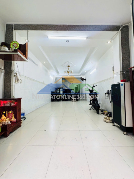 Nhà hẻm 8m nở hậu 1 lầu âu dương lân p3q8, giá : 6.68 tỷ (tl)