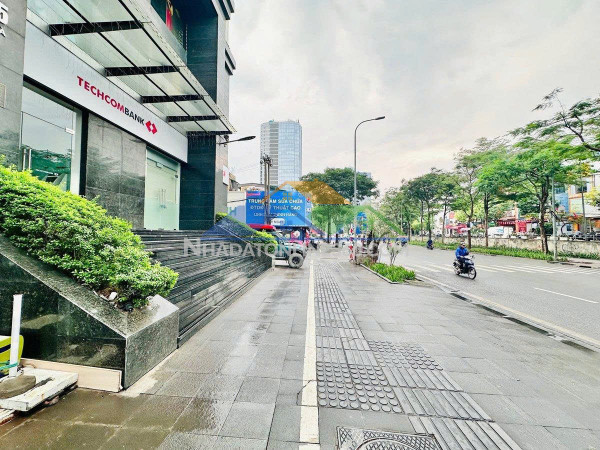 Siêu phẩn flc  phạm hùng - căn góc - hàng hiếm - full nội thất mê ly
⚡ view xem pháo hoa svđ mỹ đình
???? đường: phạm hùng, cầu giấy