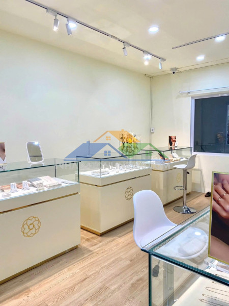 Chính chủ sang nhượng] quán cà phê lô góc đẹp – huỳnh thúc kháng, đống đa hà nội ngõ rộng, 2 ô tô tránh nhau