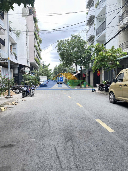Siêu phẩm mặt tiền kinh doanh lê sao tân phú 54m2, 2tầng 2 phòng ngủ  nhỉnh 6 tỷ