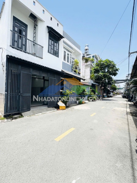 Mặt tiền kinh doanh đ số 11 bhh gần aeon tân phú gần chợ 26/3-45m2 -2 tầng-5 tỷ 1
