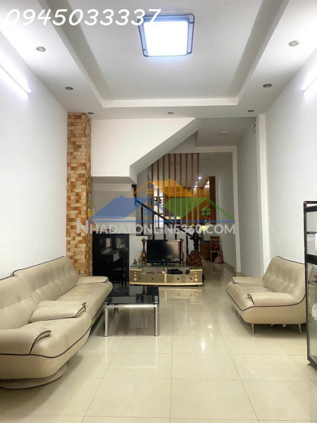 Bán nhà hxh lâm văn bền, quận 7 – 78m² (3.9m x 20m) – 4 tầng btct – giá 9.5 tỷ (thấp hơn thị trường 1 tỷ) ????