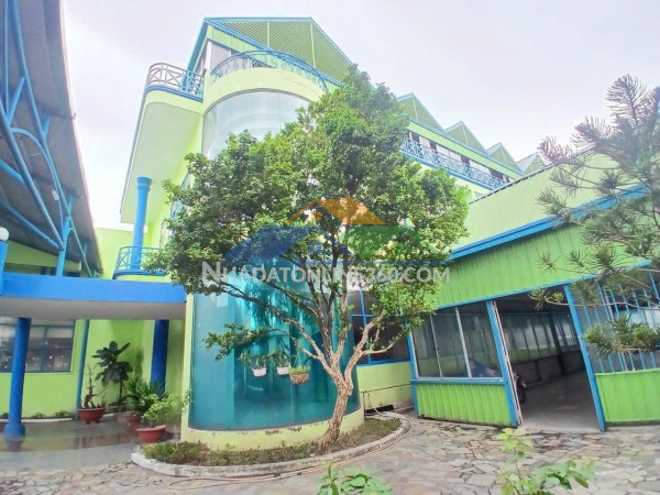 Tôi cần cho thuê nhà - 5000 m2 mt nguyễn văn quá. (giá thuê 400 triệu/ tháng).