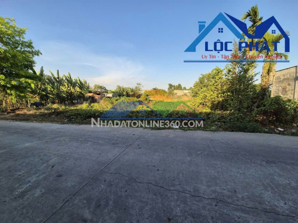 Bán đất tại Phường Long Hưng TP Đồng Nai  dích tích 2874m2 giá...