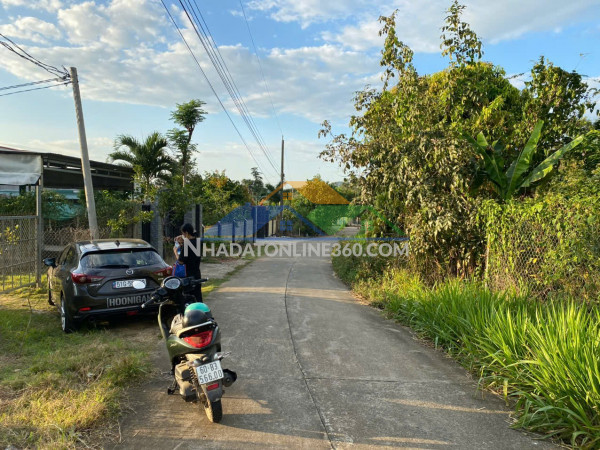 Đất đẹp–giá tốt–chính chủ bán nhanh lô đất 1000m2 đường xe hơi xã phú thịnh , tân phú, đồng nai