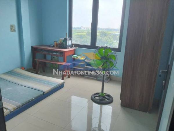 Cần cho thuê gấp 65m2, mt4.5m, 4t, 4n đủ đồ, 5.5tr, ô tô, bắc hồng, đông anh.