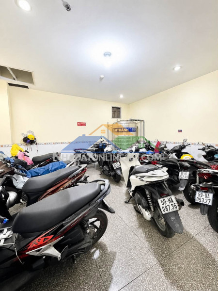 [chdv kế bên đầm sen] 6 tầng thang máy - dòng tiền 60tr/tháng - giá 22.x tỷ