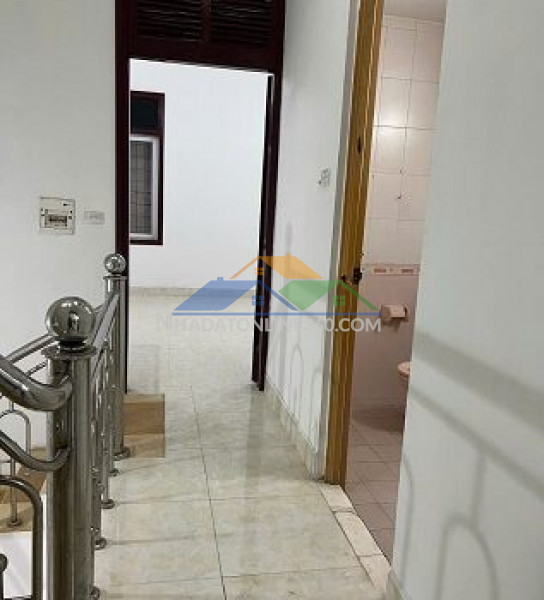 Chính chủ cho thuê nhà mặt đường 4 tầng, dt 60m2, kđt.x3 mỹ đình hn.