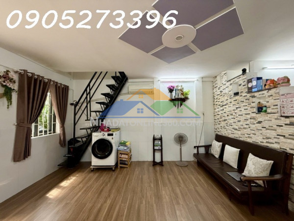 Tân bình gần 30m2 chính chủ mới ở ngay cạnh mặt tiền - ngang chuẩn 4.2m cực thoáng chỉ ngoài 3 tỷ xíu.