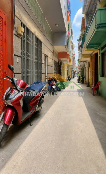 Vị trí vip trung tâm quận 10 - vĩnh viễn - 4 tầng đẹp