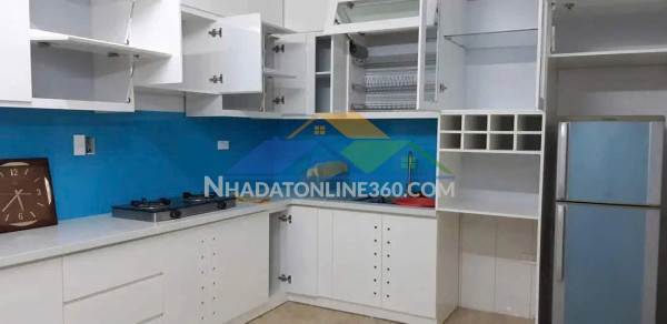 Cho thuê nhà riêng – ngõ 33x định công  50m² × 3 tầng  4pn