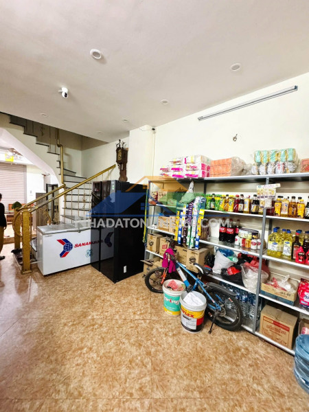 Bán nhà hàng bông, 60m2, 3 tầng, mặt tiền 4m, nhỉnh 43 tỉ, ngõ rộng, phù hợp xây khách sạn