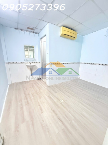 Hẻm xe hơi khu vip - 40m2 công nhận đủ - sổ hồng riêng - không...