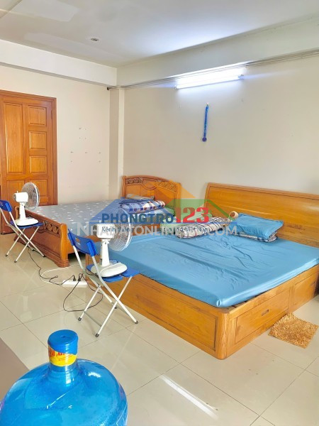 Cần 1 nam ở ghép phòng 55m2, hiện đang có 2 nam ở, giá 2 triệu,...