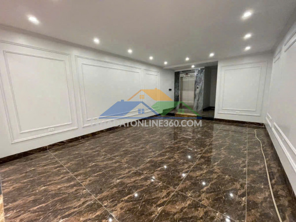 Cho thuê nhà phân lô võ chí công – thông lạc long quân  60m² × 6...