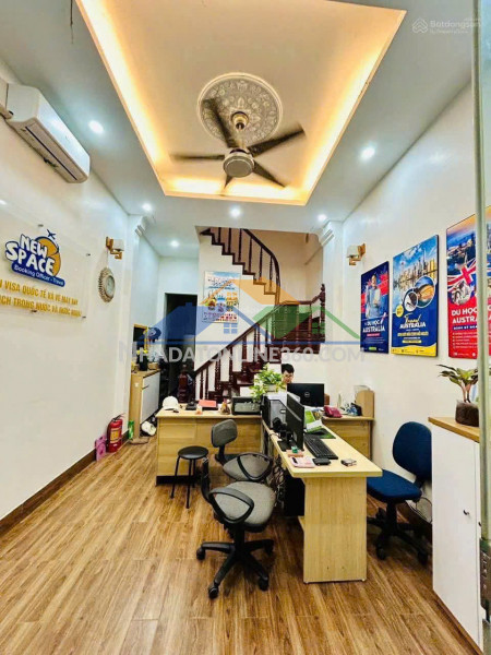Cho thuê nhà  tôn thất tùng – đống đa  40m² × 5 tầng  6pn  19 triệu/tháng