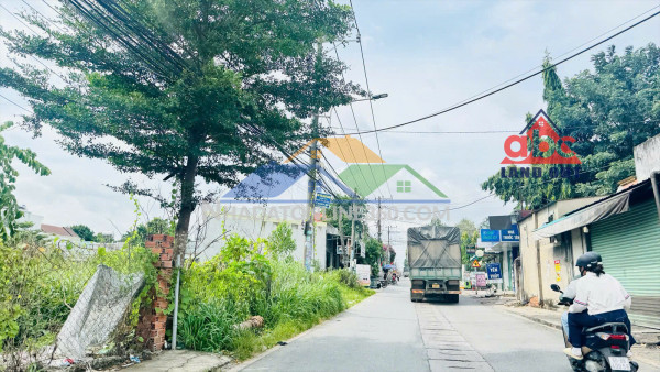 X161 bán lại toàn bộ nhà xưởng máy móc tại p, trảng dài thích...