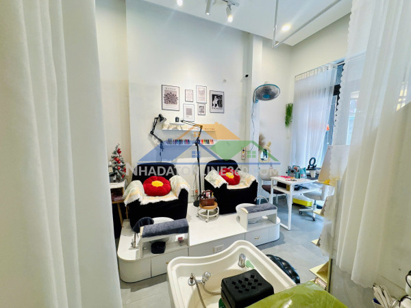 Mình có tiệm nail gội đường số 1, gò vấp, hồ chí minh cần nhượng lại