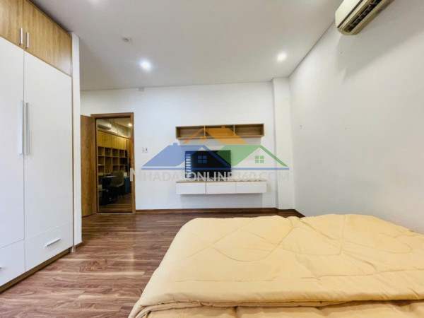 Mặt tiền mai thúc lân 135m², 41,5 tỷ – 11 căn hộ, dòng tiền 70 triệu/tháng