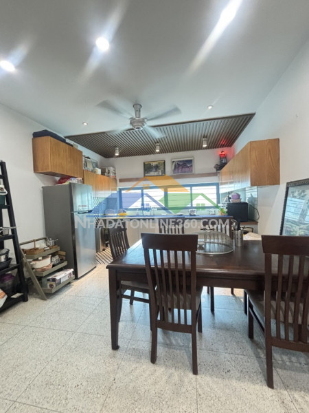 Bán nhà 4 tầng, 98m2, đường số 4, trường thọ, thủ đức, tp hcm, sổ hồng riêng. giá 9,85 tỷ.
