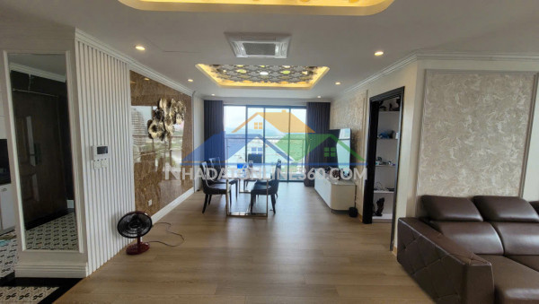 Chính chủ cần bán căn hộ chung cư khách sạn 5 sao trong khu beverly hills đức dương
