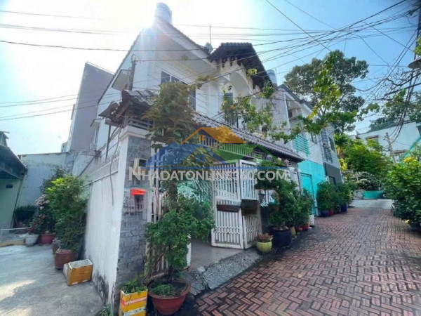Bán nhà 2 tầng, 78m2 tại đường số 4, linh tây, thủ đức, tp hcm. sổ hồng riêng, giá chỉ 5,68  tỷ.