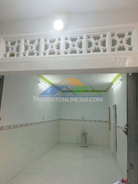 Nhà mới 2 tầng nở hậu l 7.5m sát đường tùng thiện vương p13q8. giá: 3 tỷ