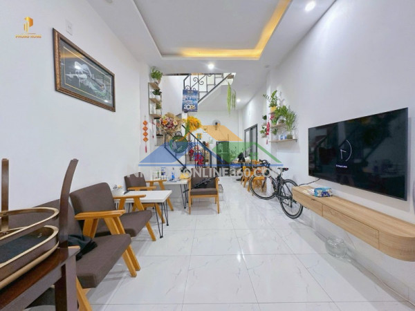 Tòa căn hộ 3 tầng mới đẹp,  nguyễn bá lân 150m2, 28 tỷ, đường 7m5, cách biển mỹ khê 2 phút