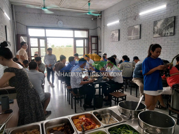 Sang nhượng / cho thuê lại quán cơm đang kinh doanh tốt tại...