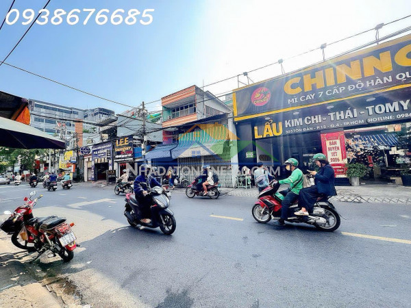 Diện tích siêu khủng hơn 400m2 full thổ- bán nhà mặt tiền...