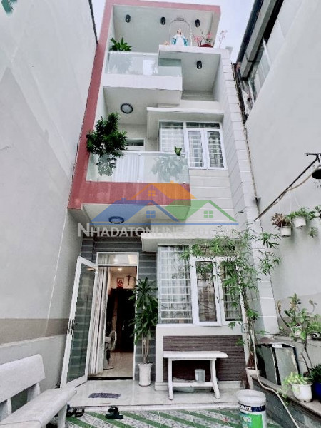 Bán nhà mặt tiền kd phạm thế hiển – p.4 quận 8 – 4 tầng – 5pn –nhỉnh 12 tỷ – 0784968131