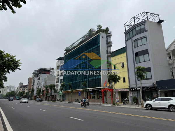 Bán đất việt hưng- gần big c- ngõ nông- thông 15m ra mặt phố- ô tô tải -hơn 11 tỷ(tl)